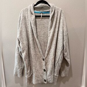 Free People Light Gray Women’s Cardigan – SZ S 🤍✨